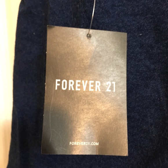 Size Small shorts from Forever 21 - Picture 6 of 7